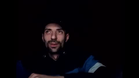 Snapshot of fffjj021 chatting on November 16, 5:29 pm Raised in 90s online show from November 16, 5:29 pm