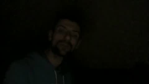 Snapshot of fffjj021 chatting on December 21, 10:28 pm Raised in 90s online show from December 21, 10:28 pm