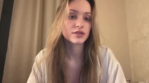 Lisa online show from February 12, 12:12 pm