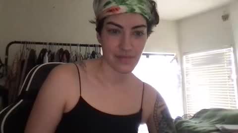 fgsammie online show from March 14, 12:17 am