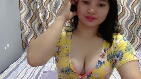 Snapshot of fhwilloughbyxx chatting on February 1, 7:23 pm fhwilloughbyxx online show from February 1, 7:23 pm