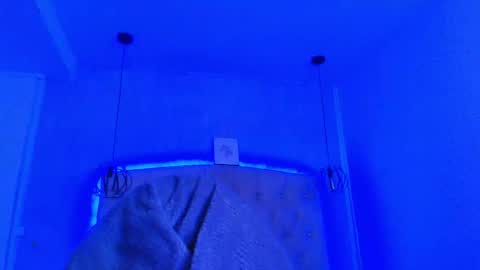   online show from September 18, 11:56 am