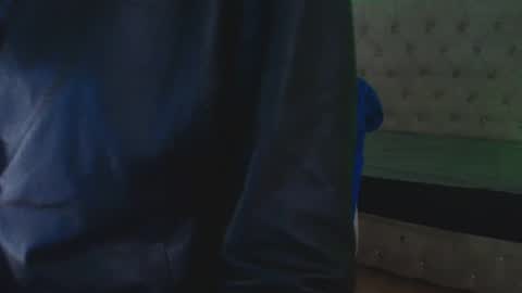   online show from October 5, 12:03 pm