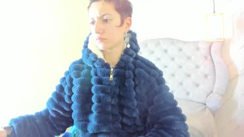   online show from February 17, 12:45 pm