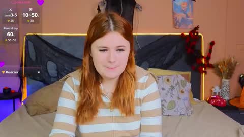 Snapshot of fiery_foxy chatting on November 8, 4:34 am Mabel online show from November 8, 4:34 am