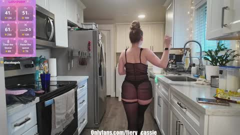 Cassie Ventura online show from February 21, 11:39 pm