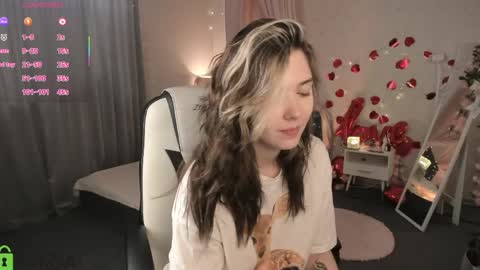 Filla online show from April 2, 3:04 am