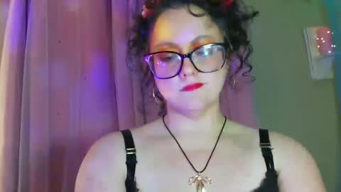 Snapshot of fieryminx67 chatting on September 24, 7:23 am fieryminx67 online show from September 24, 7:23 am