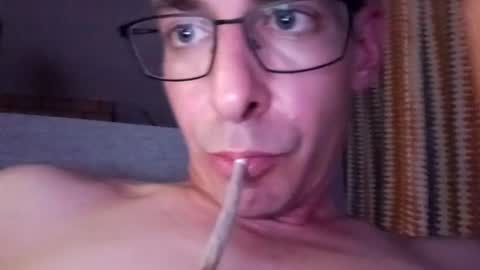 Snapshot of figewe222924 chatting on June 14, 1:36 am figewe222924 online show from June 14, 1:36 am