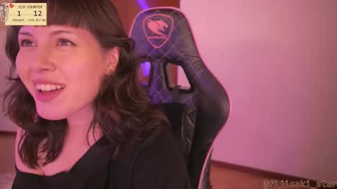 Snapshot of fijisakistar chatting on February 3, 6:40 am Fijisaki Soni online show from February 3, 6:40 am