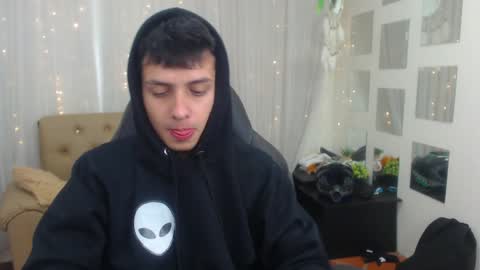 Filip David online show from December 7, 12:45 pm