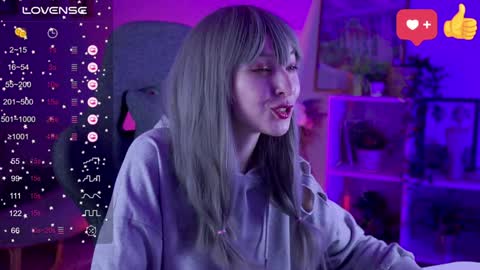 Snapshot of filipinaadams chatting on December 15, 8:52 am cap and Lana  online show from December 15, 8:52 am