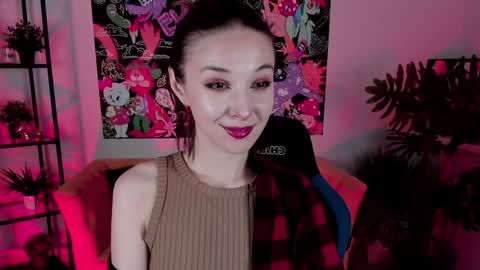 Snapshot of filipinaadams chatting on December 19, 8:45 am cap and Lana  online show from December 19, 8:45 am