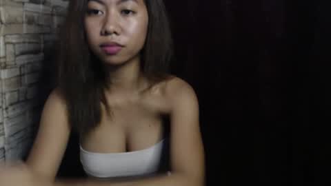 Snapshot of filipinawild_xx chatting on December 27, 3:04 pm marife online show from December 27, 3:04 pm