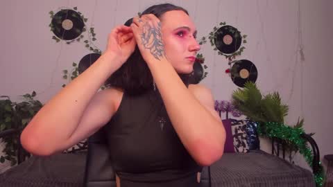 Honey Ill be waiting for you Tue Wed Thu Fri Sat Sun 10am-5pm online show from January 14, 10:06 am