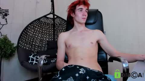 fin579309 online show from March 22, 8:23 pm