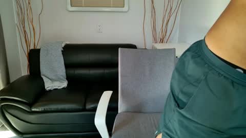 Nick online show from October 5, 3:32 pm