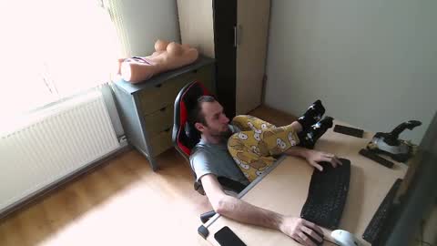 Jane and Findo online show from February 25, 11:22 pm