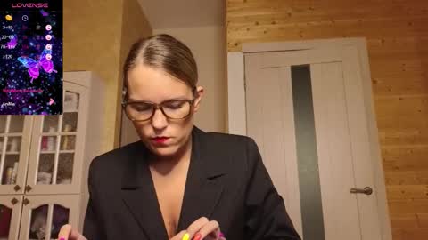 Lady online show from October 10, 11:53 am