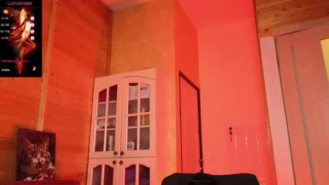 Lady online show from January 12, 5:29 pm