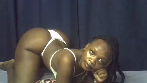 Snapshot of fine_ass24 chatting on April 24, 12:40 pm fine_ass24 online show from April 24, 12:40 pm