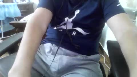 Snapshot of finn00441901094 chatting on June 8, 1:22 pm finn online show from June 8, 1:22 pm