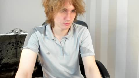 Snapshot of finnbev chatting on June 5, 8:25 pm finnbev online show from June 5, 8:25 pm