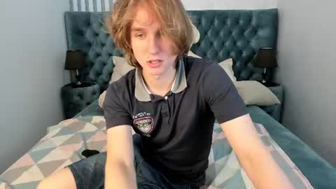Snapshot of finnbev chatting on June 27, 8:58 pm finnbev online show from June 27, 8:58 pm