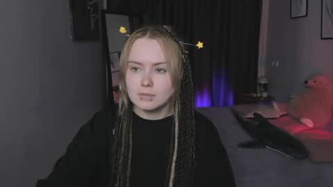 Fiona online show from April 22, 11:39 pm