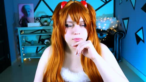 Snapshot of fioramarmoris chatting on December 28, 3:04 pm fiora online show from December 28, 3:04 pm