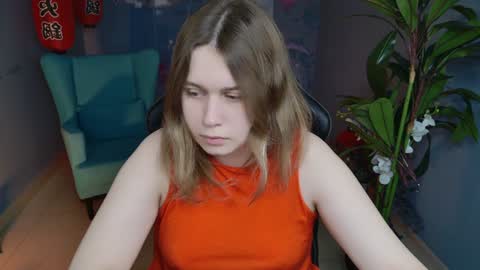 Snapshot of fioramarmoris chatting on January 7, 5:01 am fiora online show from January 7, 5:01 am