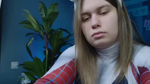 Snapshot of fioramarmoris chatting on January 7, 8:03 am fiora online show from January 7, 8:03 am