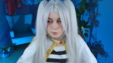 Snapshot of fioramarmoris chatting on February 15, 11:39 am fiora online show from February 15, 11:39 am