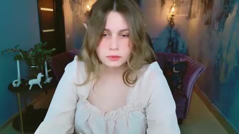 Snapshot of fioramarmoris chatting on February 23, 8:17 am fiora online show from February 23, 8:17 am