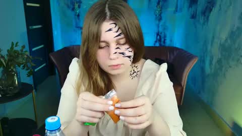 Snapshot of fioramarmoris chatting on February 27, 4:32 pm fiora online show from February 27, 4:32 pm