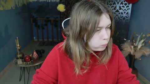 Snapshot of fioramarmoris chatting on March 8, 5:07 am fiora online show from March 8, 5:07 am