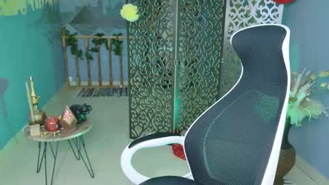 Snapshot of fioramarmoris chatting on March 8, 11:16 am fiora online show from March 8, 11:16 am