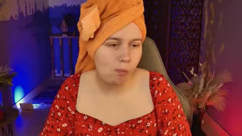 Snapshot of fioramarmoris chatting on September 21, 5:20 am fiora online show from September 21, 5:20 am