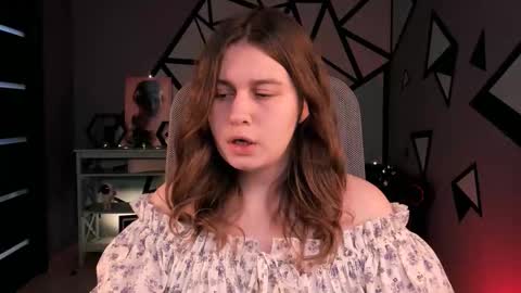 Snapshot of fioramarmoris chatting on November 14, 1:43 pm fiora online show from November 14, 1:43 pm