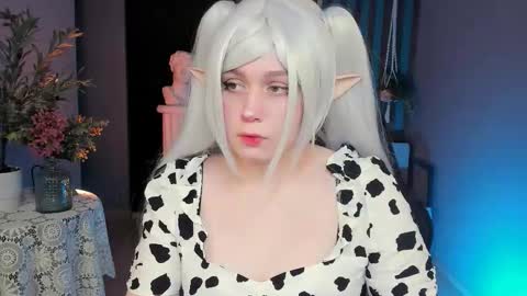 Snapshot of fioramarmoris chatting on November 16, 7:03 am fiora online show from November 16, 7:03 am