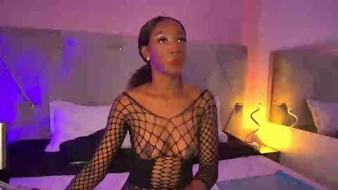 Fiorela Lenin  online show from September 19, 4:18 pm