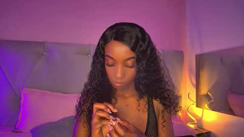 Fiorela Lenin  online show from April 1, 6:27 pm