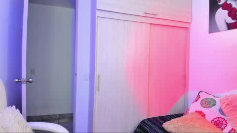 fiore   online show from April 21, 9:50 pm