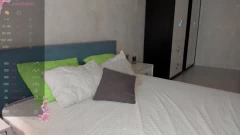 fire_emily online show from March 29, 1:16 am