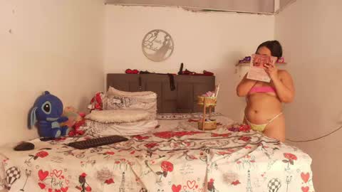 Snapshot of fire_lovex chatting on May 31, 6:09 pm fire lovex online show from May 31, 6:09 pm