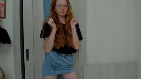 fire_luna online show from September 10, 3:28 am