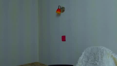 fire_luna online show from March 3, 5:35 am