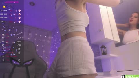 Snapshot of fire_moth chatting on December 24, 10:22 am Bellatrix online show from December 24, 10:22 am