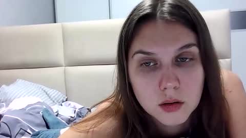 Sara online show from October 5, 7:01 pm