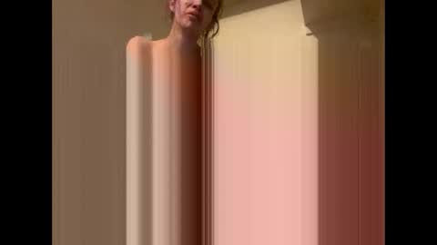 Snapshot of firsttime_freak chatting on February 25, 11:47 pm FirstTimeFeak online show from February 25, 11:47 pm